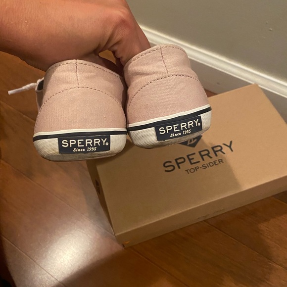 Rose Sperry Sneakers - Picture 5 of 7